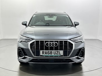 Used Audi Q3 2019 for sale - 77131958: Photo