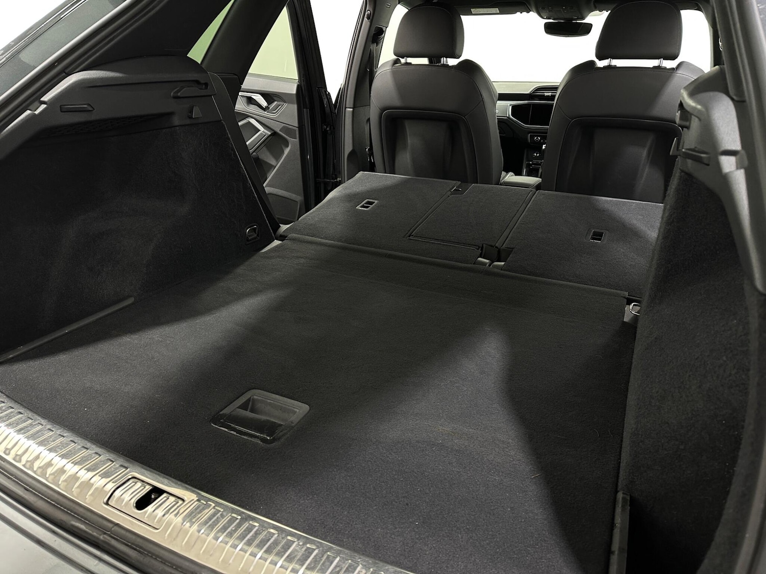 Used Audi Q3 2019 for sale - 77131958: Photo 42