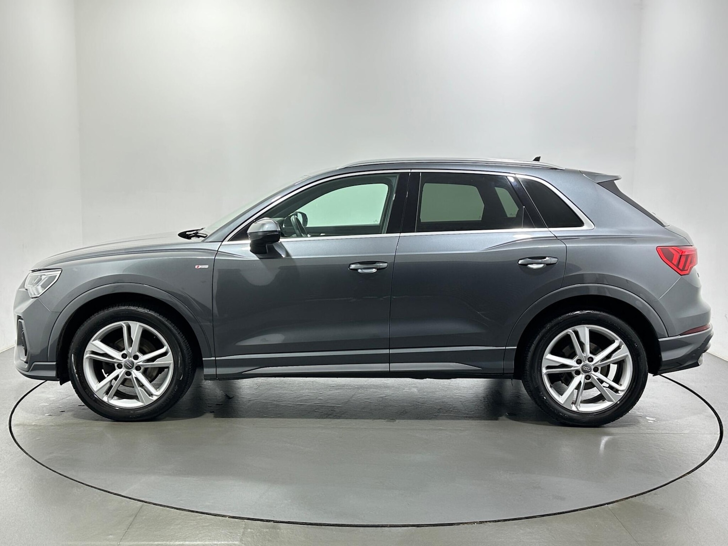Used Audi Q3 2019 for sale - 77131958: Photo 5