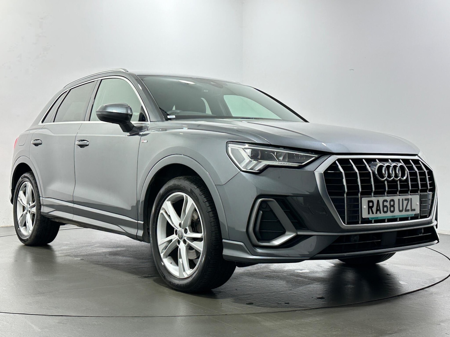 Used Audi Q3 2019 for sale - 77131958: Photo 50