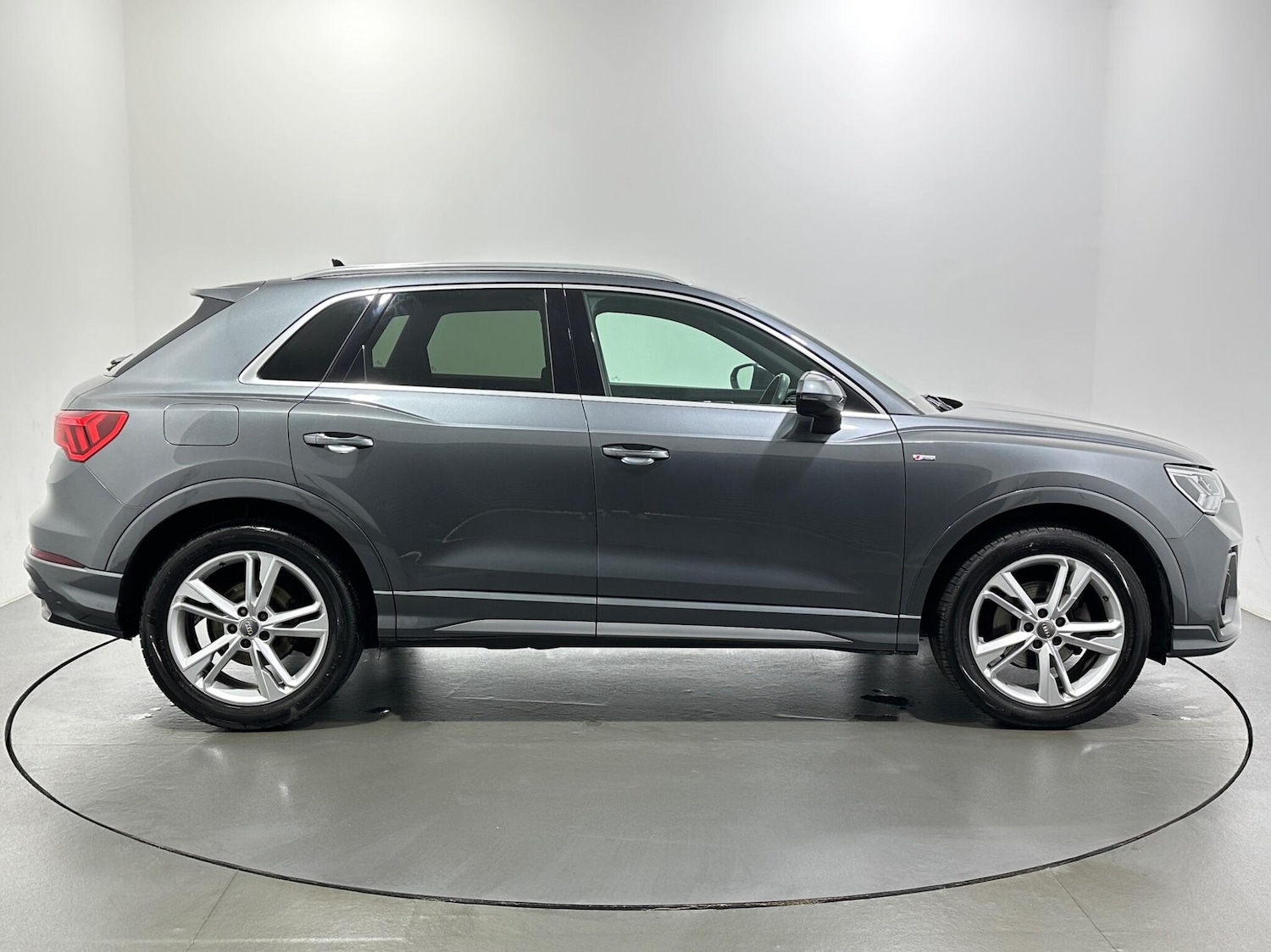 Used Audi Q3 2019 for sale - 77131958: Photo 9