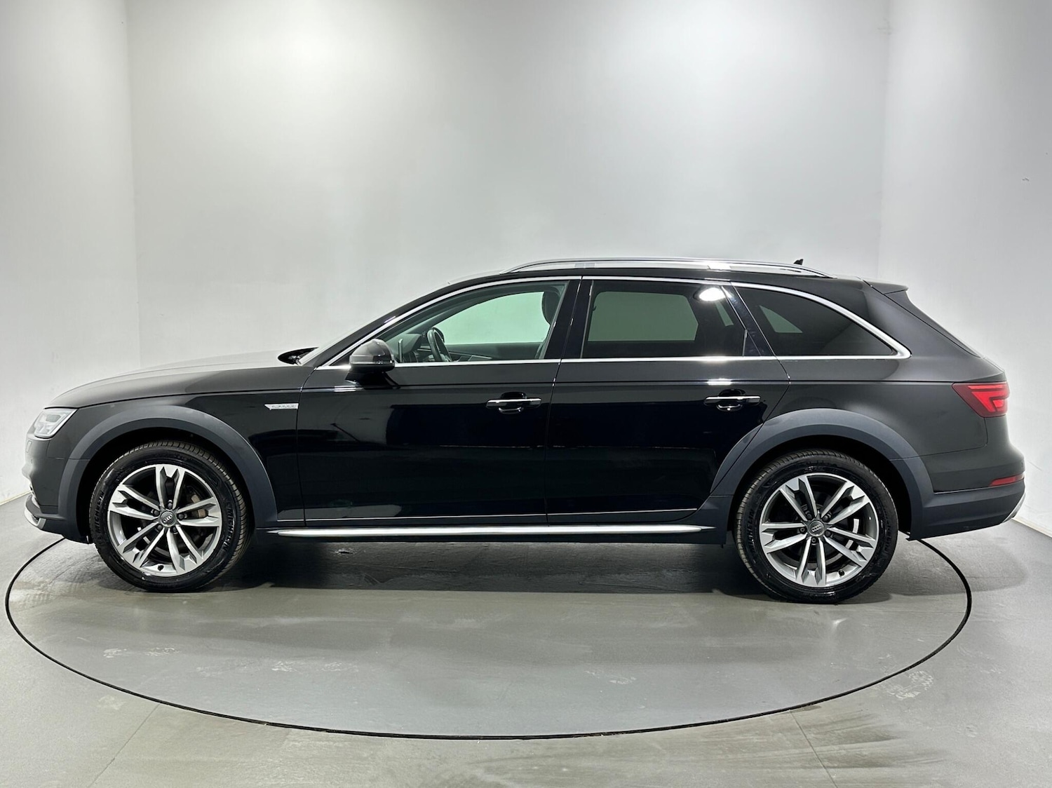 Used Audi A4 Allroad for sale - 77737937: Photo 5
