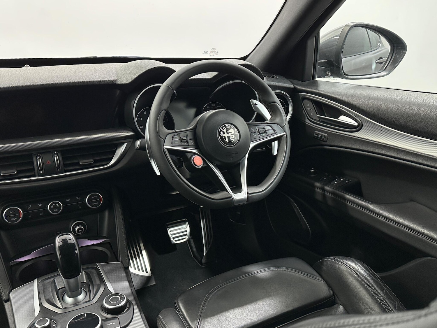 Used Alfa Romeo Stelvio 2018 for sale - 77053982: Photo 11