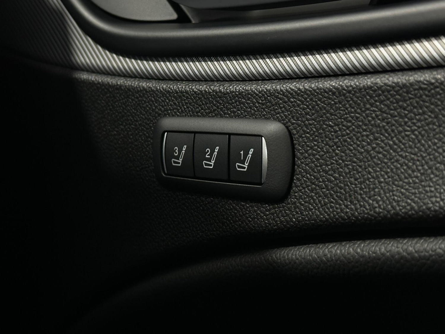 Used Alfa Romeo Stelvio 2018 for sale - 77053982: Photo 18