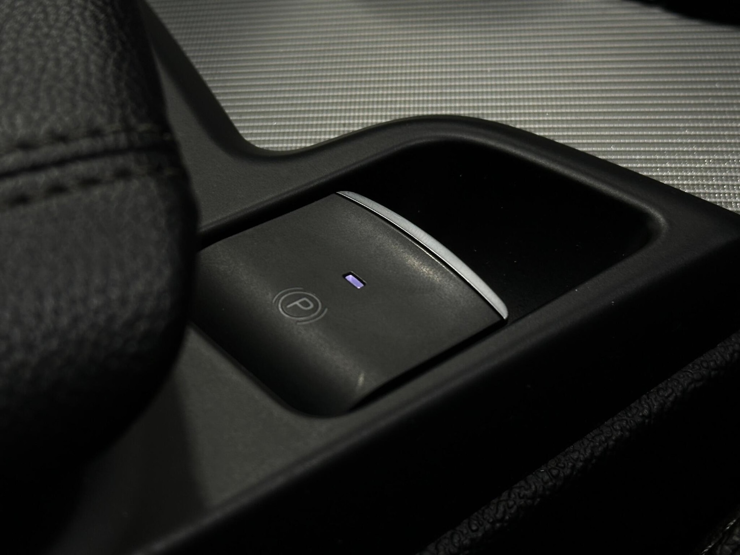 Used Alfa Romeo Stelvio 2018 for sale - 77053982: Photo 21