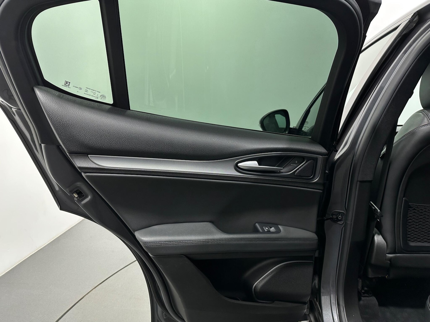 Used Alfa Romeo Stelvio 2018 for sale - 77053982: Photo 42