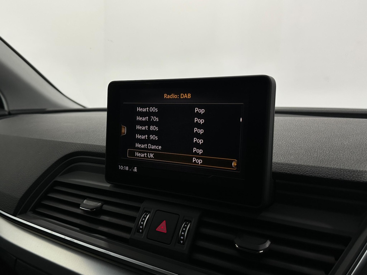 Used Audi Q5 2018 for sale - 76878996: Photo 27