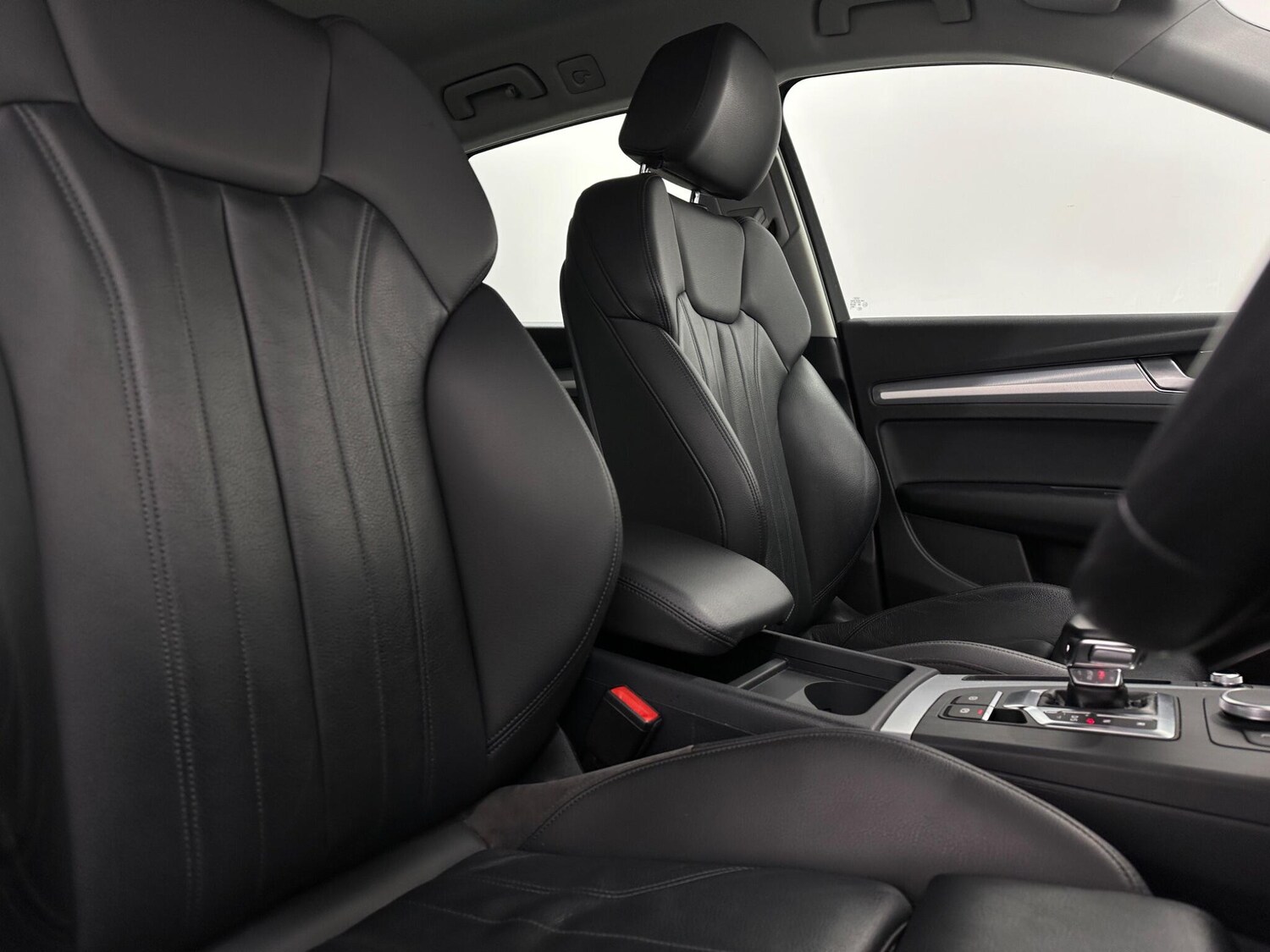 Used Audi Q5 2018 for sale - 76878996: Photo 32