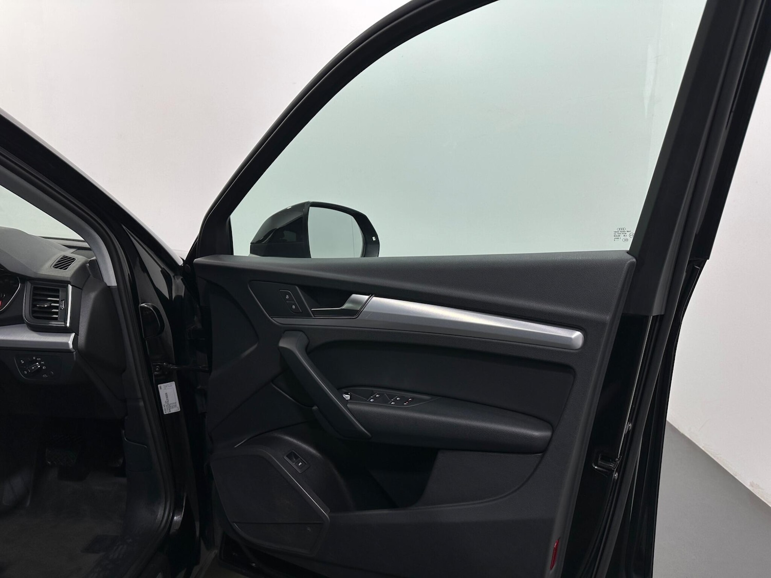 Used Audi Q5 2018 for sale - 76878996: Photo 34