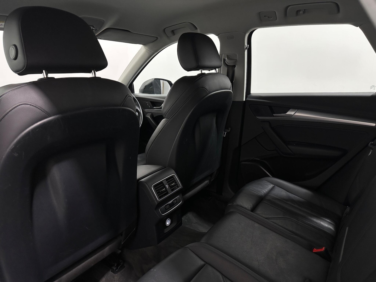 Used Audi Q5 2018 for sale - 76878996: Photo 39