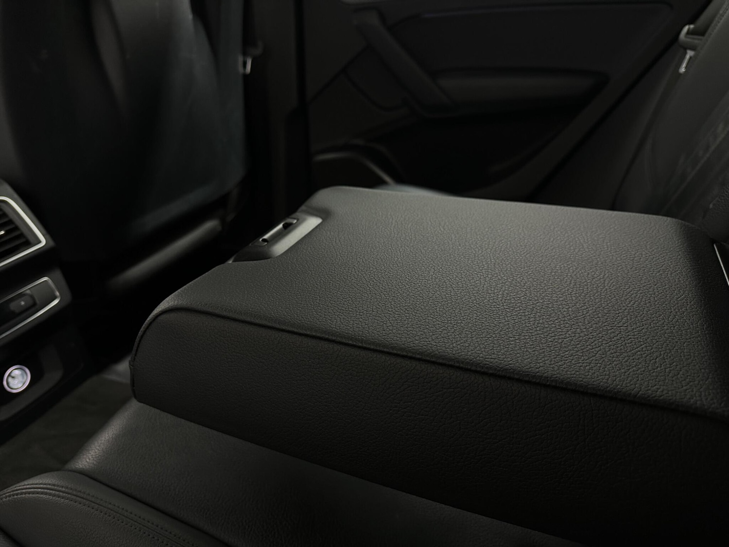 Used Audi Q5 2018 for sale - 76878996: Photo 41