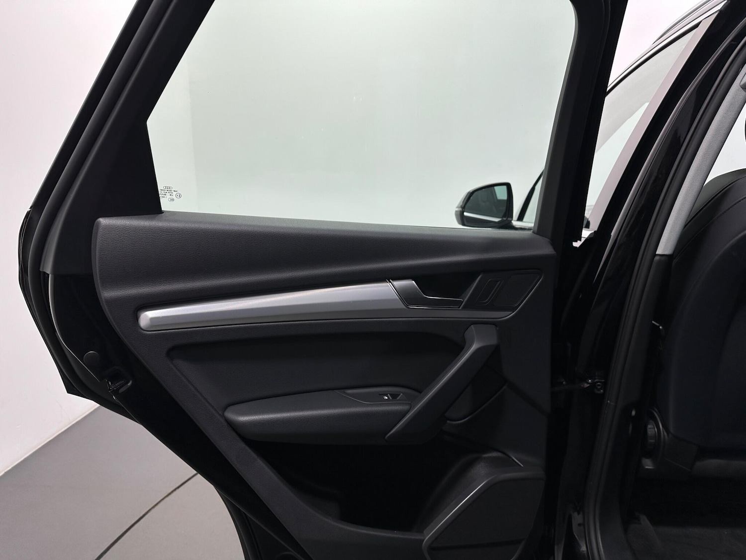 Used Audi Q5 2018 for sale - 76878996: Photo 42