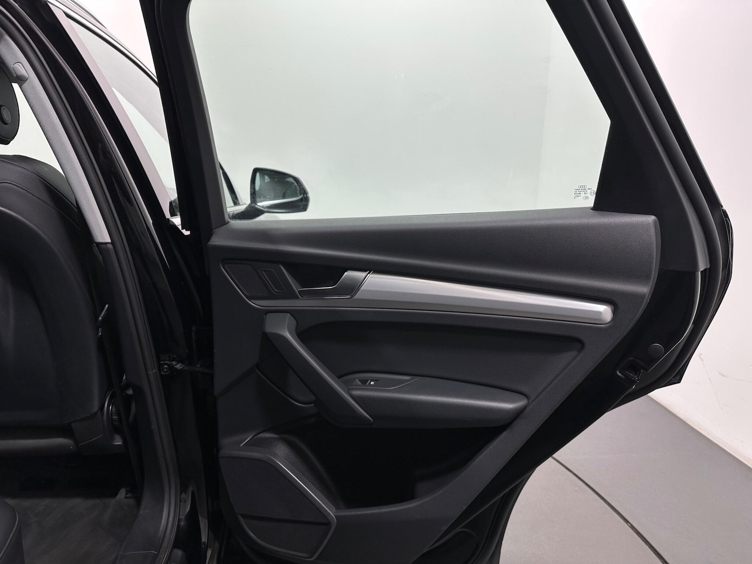 Used Audi Q5 2018 for sale - 76878996: Photo 46