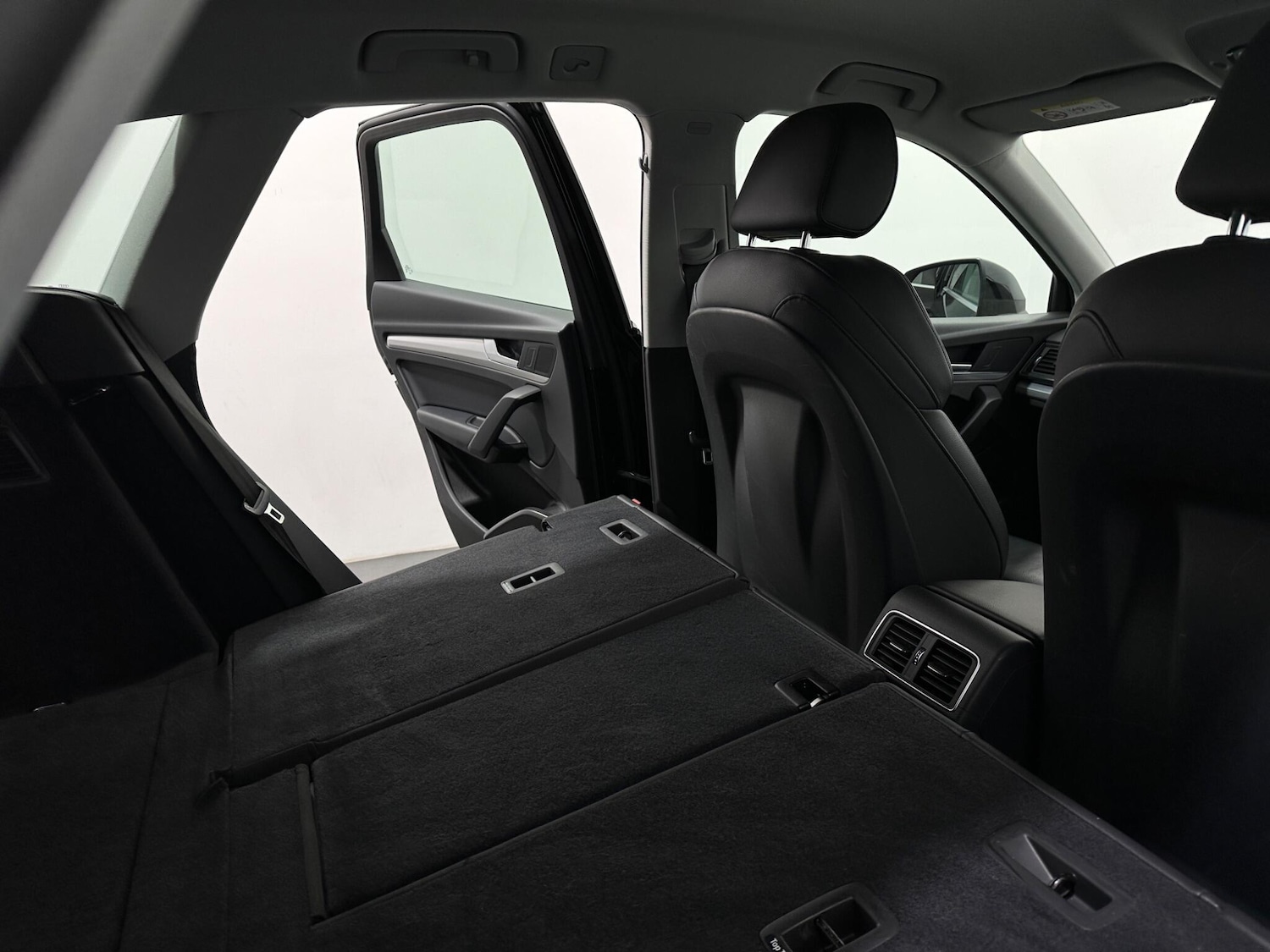 Used Audi Q5 2018 for sale - 76878996: Photo 49