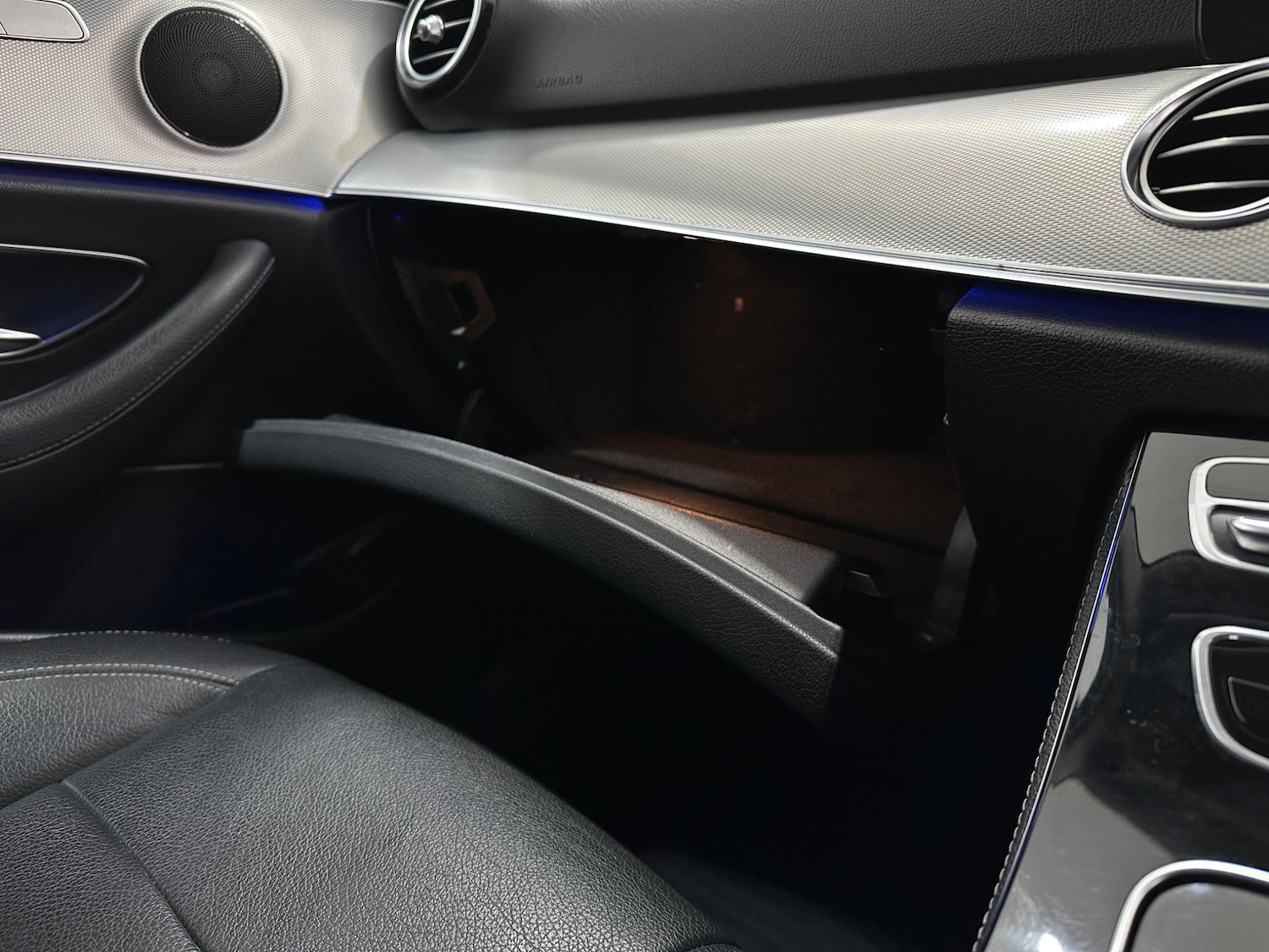 Used Mercedes-Benz E Class 2017 for sale - 76878867: Photo 27