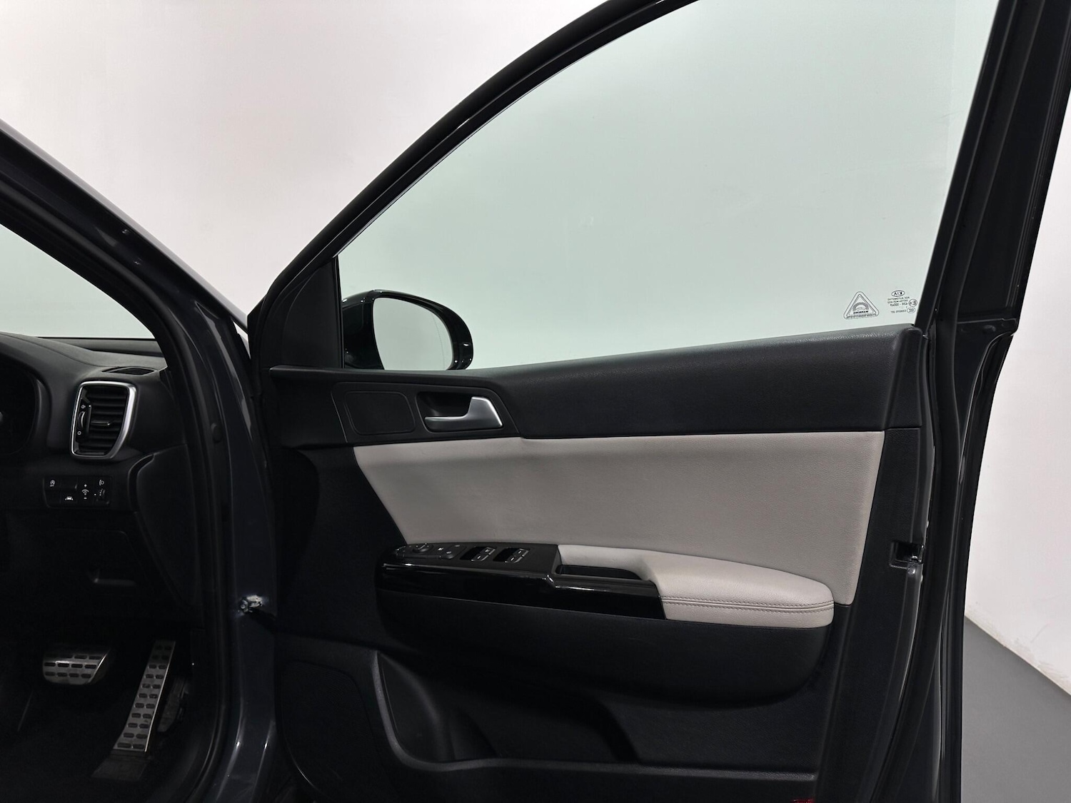 Used Kia Sportage for sale - 77344066: Photo 33