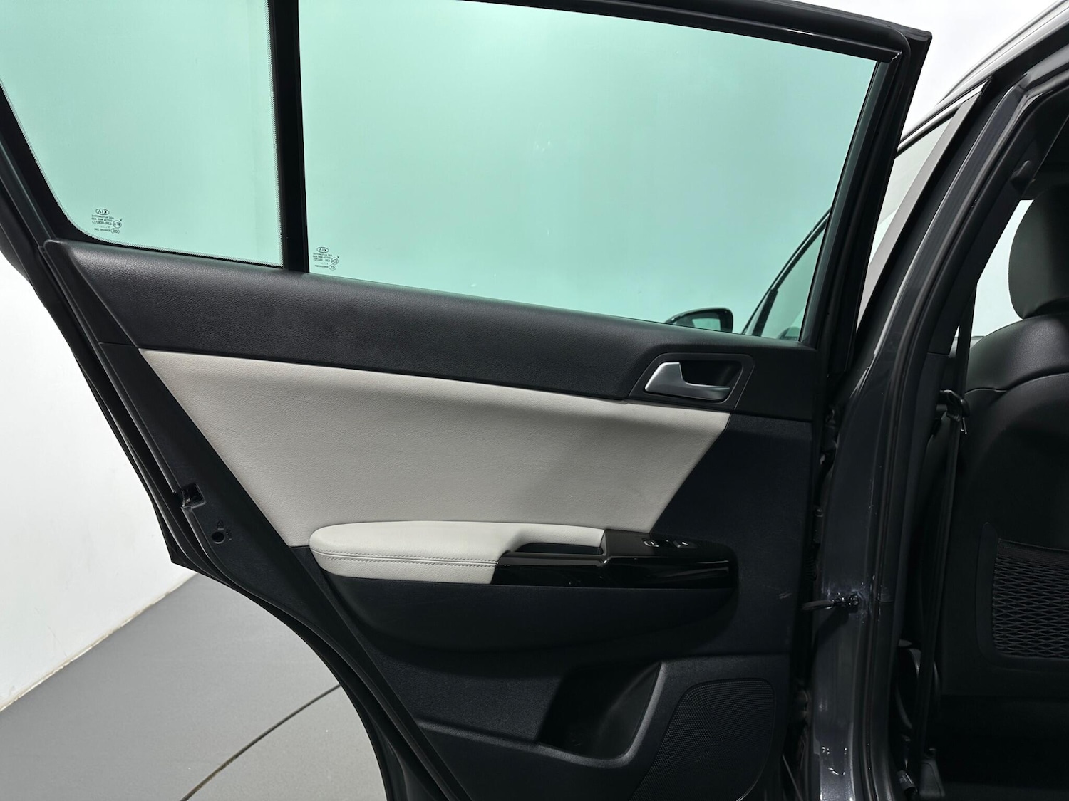 Used Kia Sportage for sale - 77344066: Photo 40