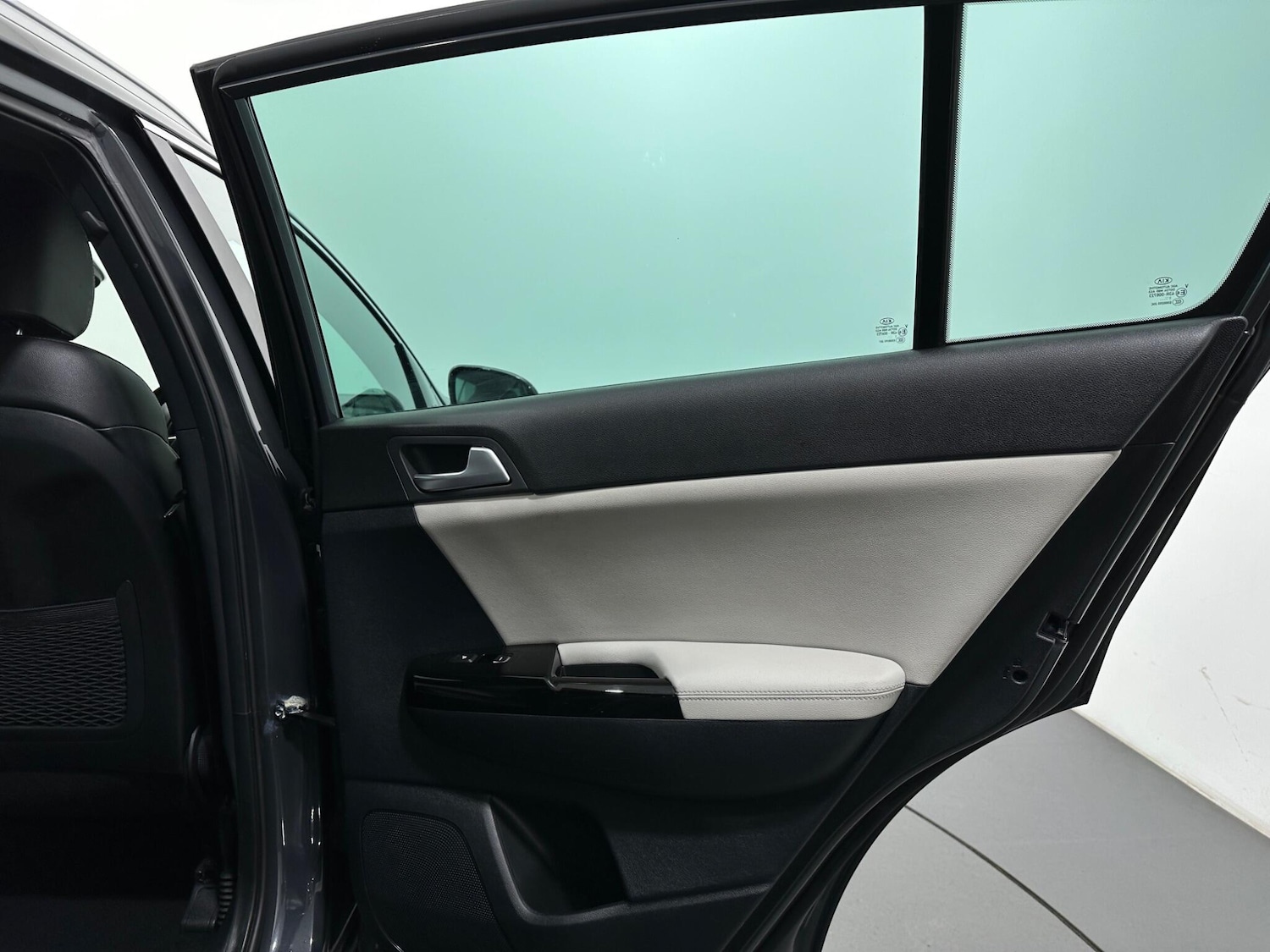 Used Kia Sportage for sale - 77344066: Photo 43