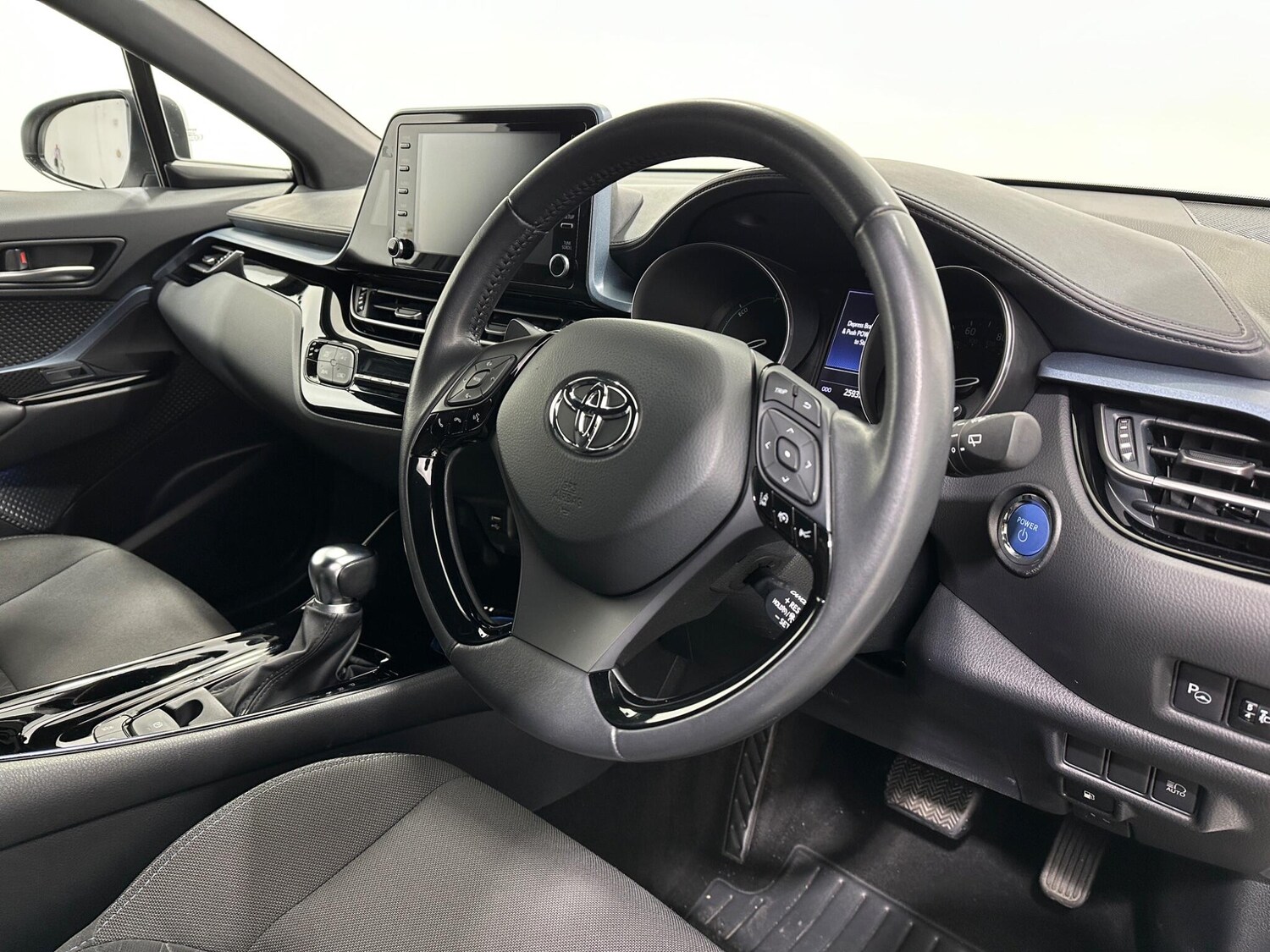 Used Toyota C-HR 2022 for sale - 78020428: Photo 11