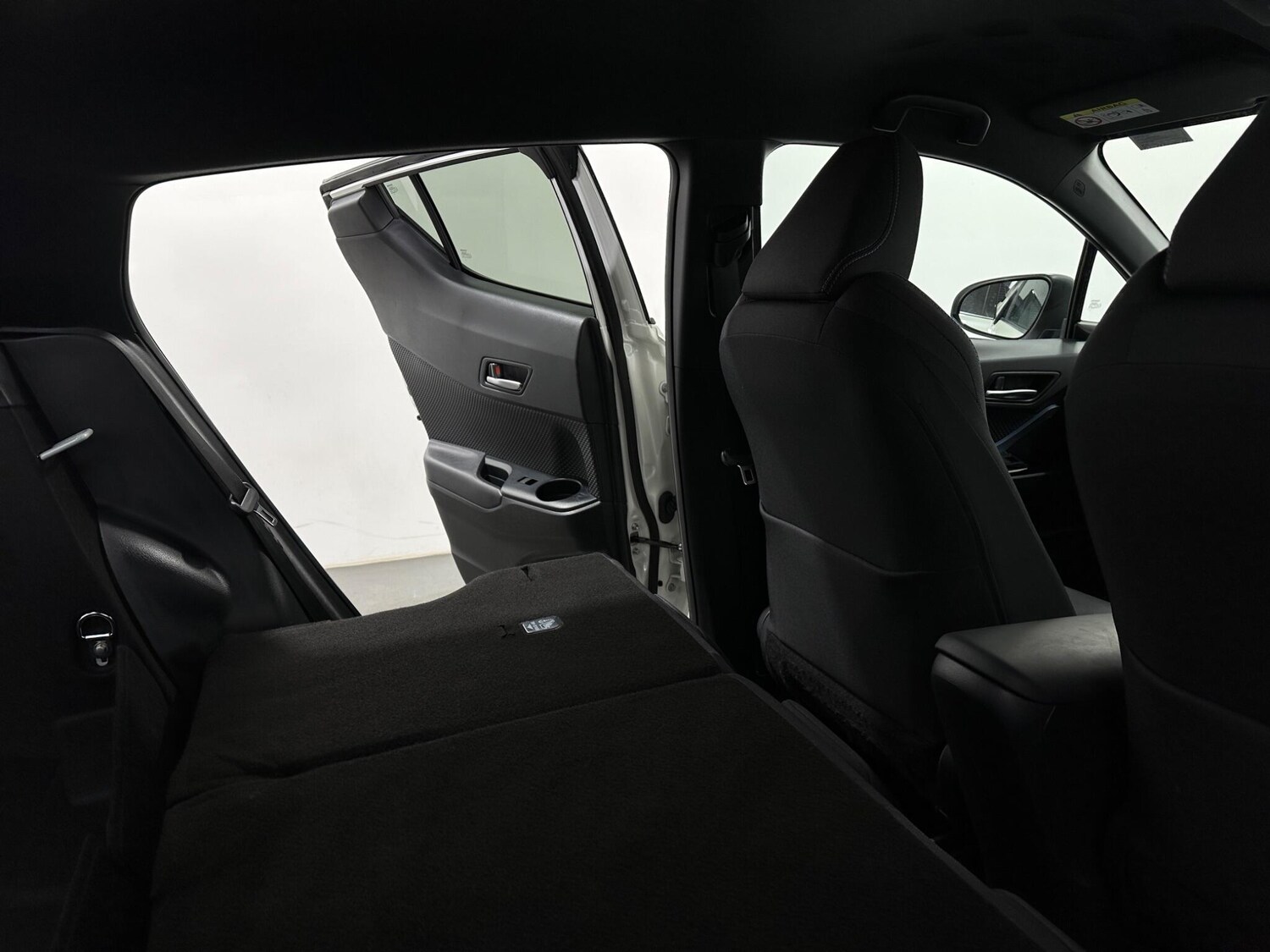 Used Toyota C-HR 2022 for sale - 78020428: Photo 46