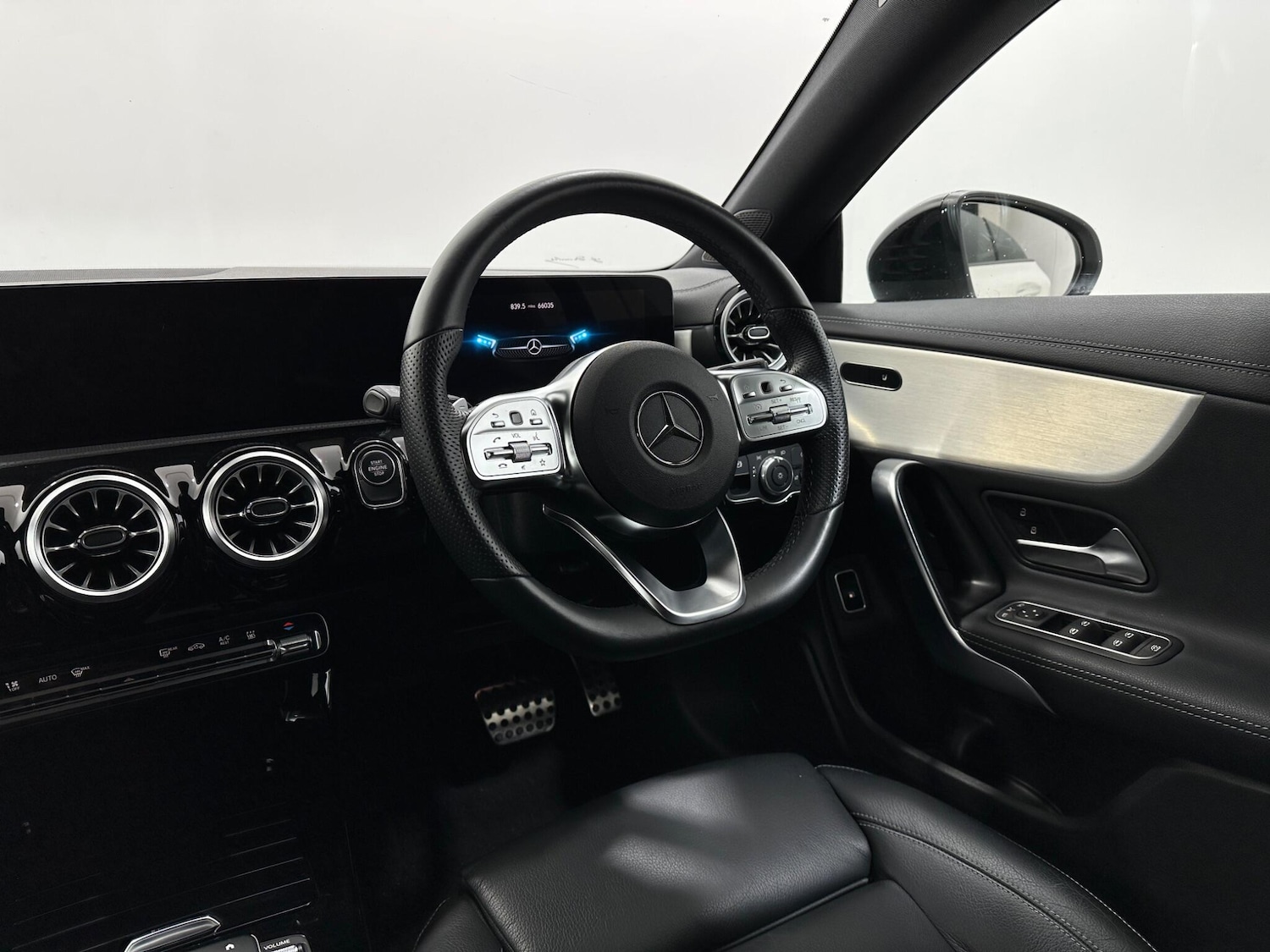 Used Mercedes-Benz CLA 2023 for sale - 78047270: Photo 12