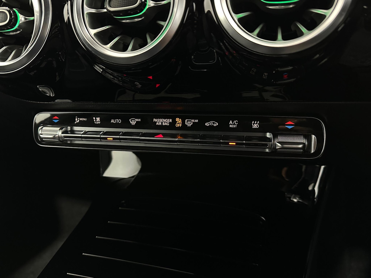 Used Mercedes-Benz CLA 2023 for sale - 78047270: Photo 23