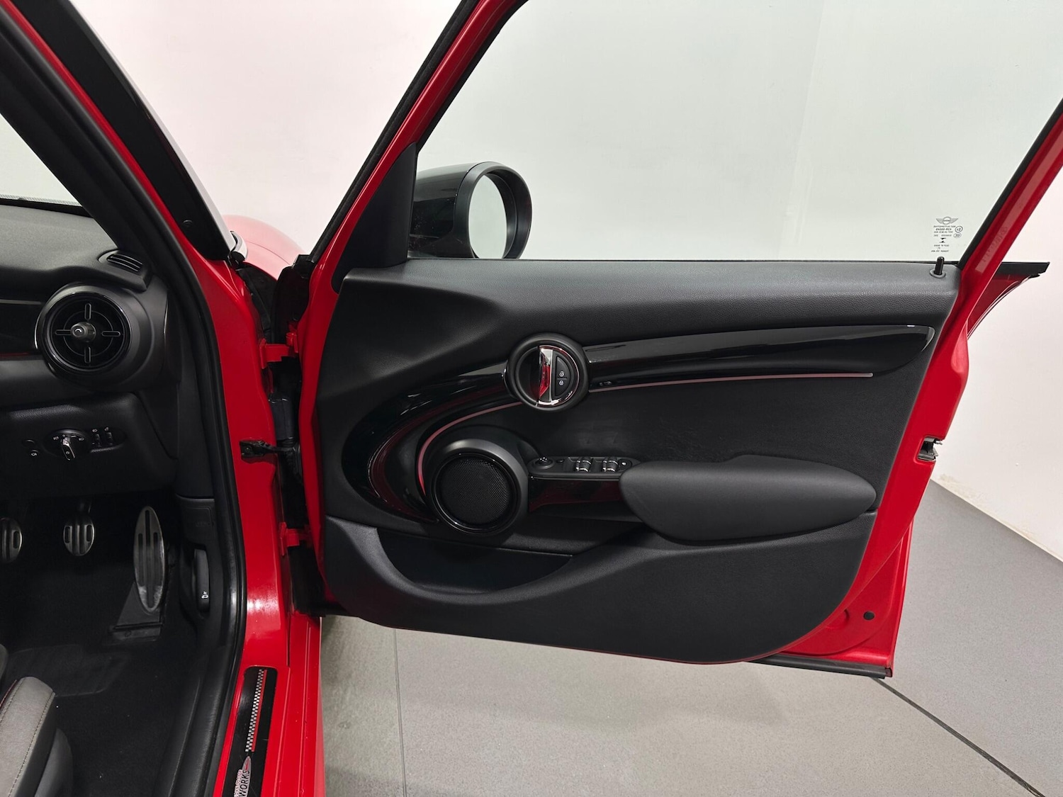 Used MINI Hatch 2022 for sale - 76879020: Photo 32