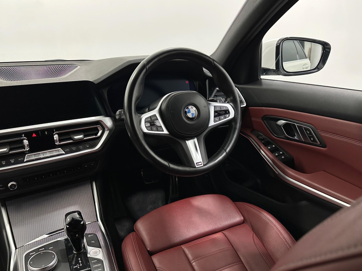 Used BMW 3 Series 2021 for sale - 76878956: Photo 11