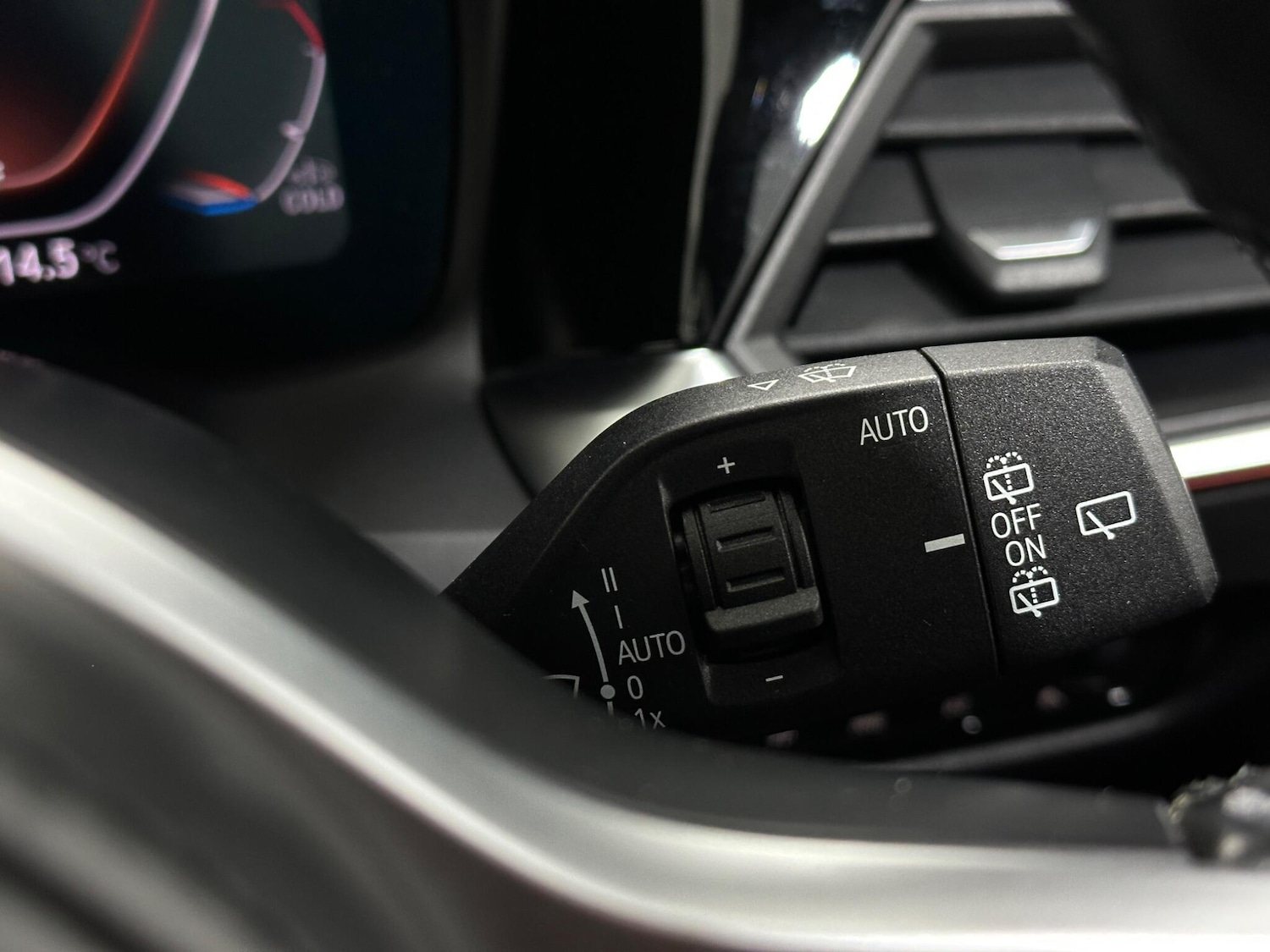 Used BMW 3 Series 2021 for sale - 76878956: Photo 15