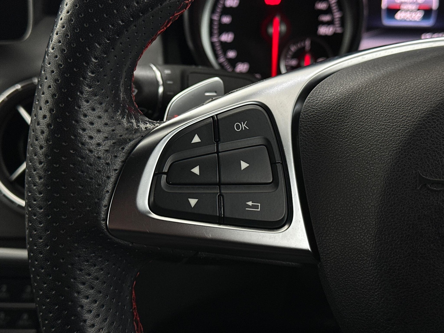 Used Mercedes-Benz CLA 2019 for sale - 77550225: Photo 15