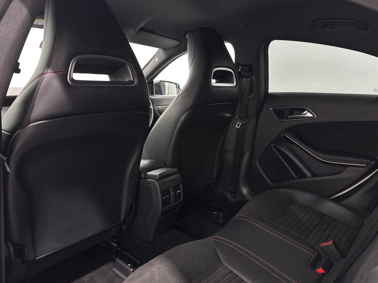 Used Mercedes-Benz CLA 2019 for sale - 77550225: Photo 39