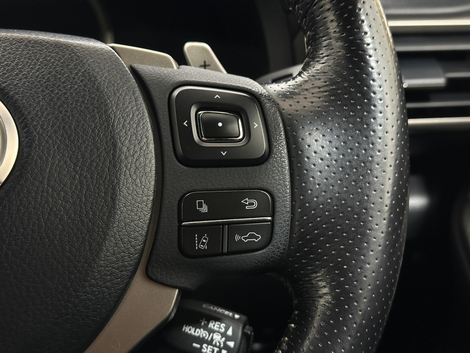 Used Lexus RC for sale - 77396665: Photo 16