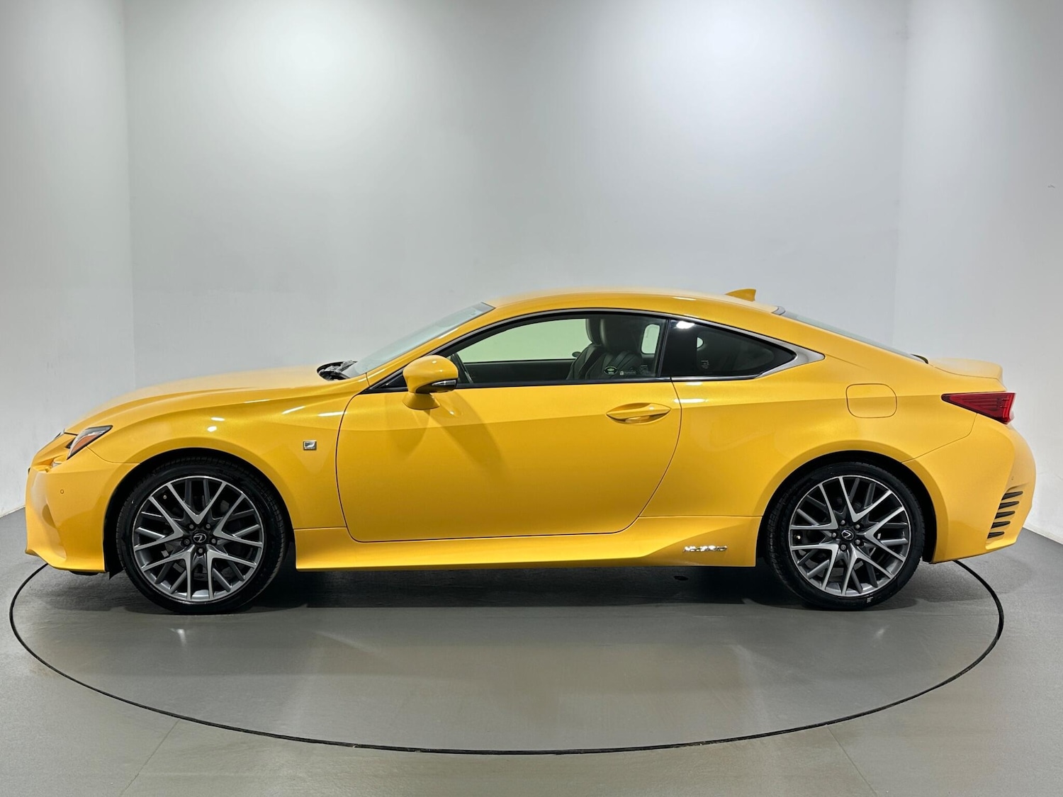 Used Lexus RC for sale - 77396665: Photo 5