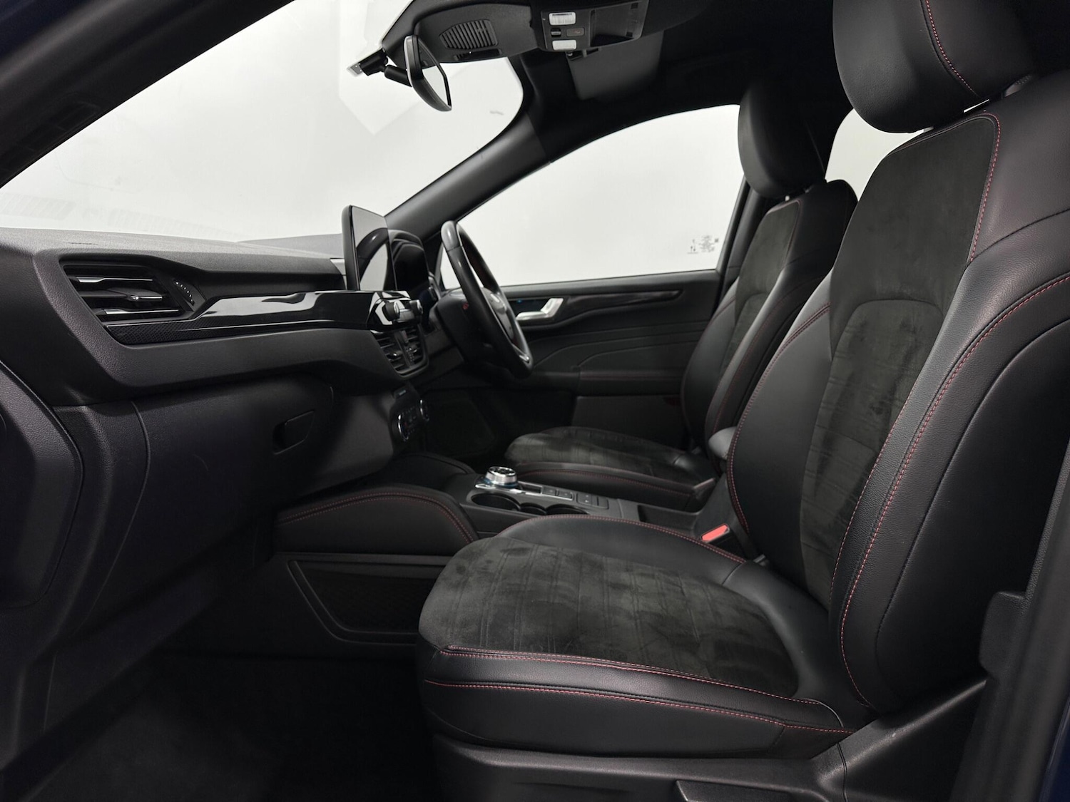 Used Ford Kuga 2022 for sale - 76878900: Photo 32