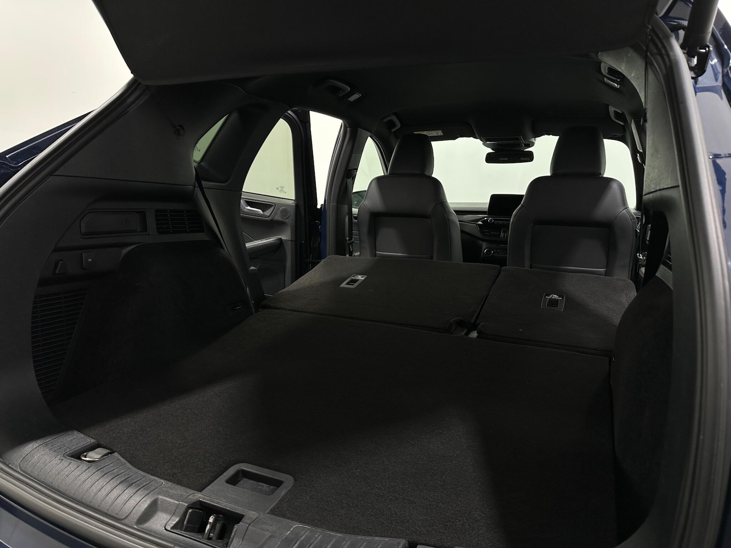 Used Ford Kuga 2022 for sale - 76878900: Photo 44