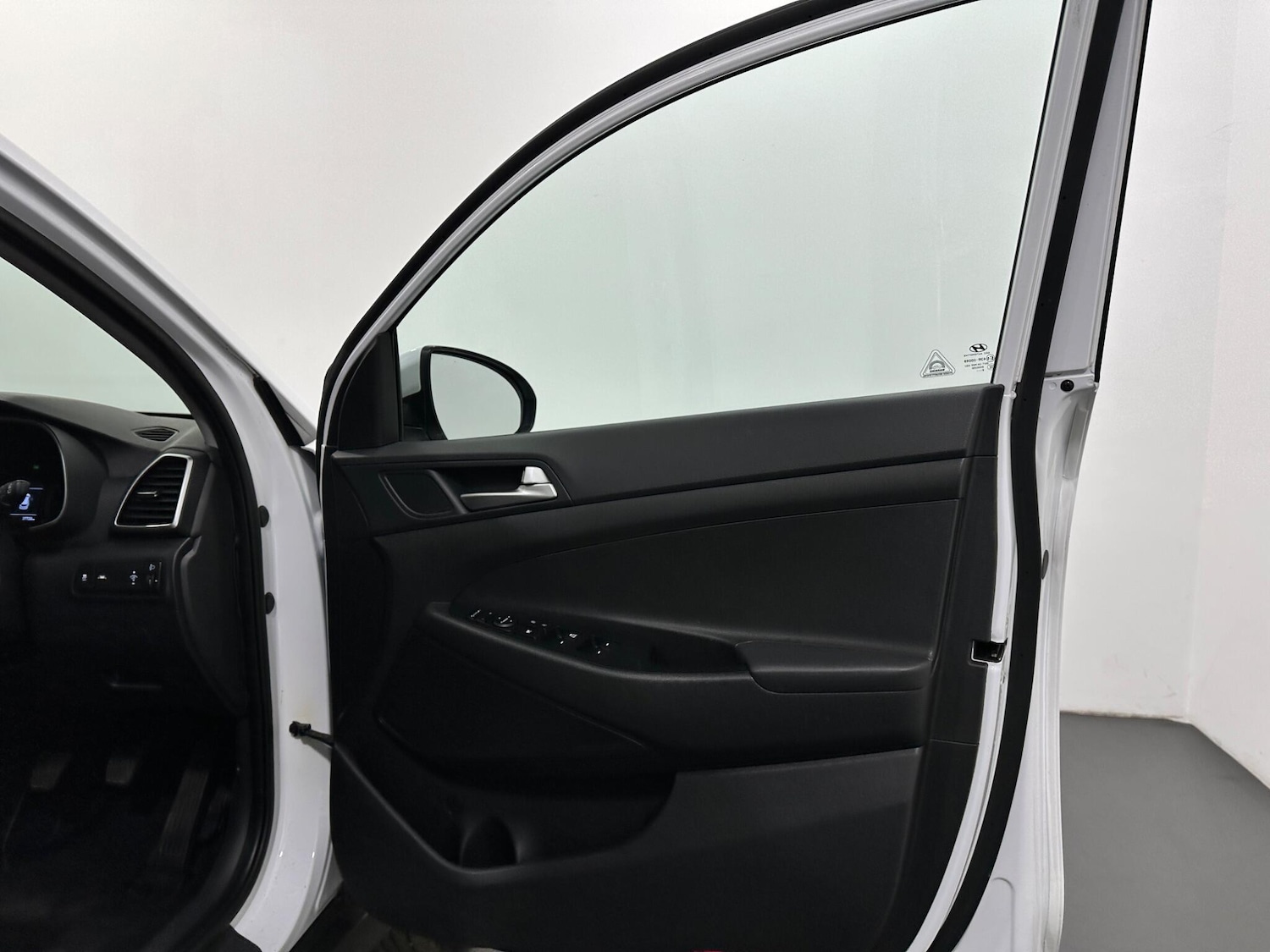 Used Hyundai TUCSON 2019 for sale - 77768063: Photo 32