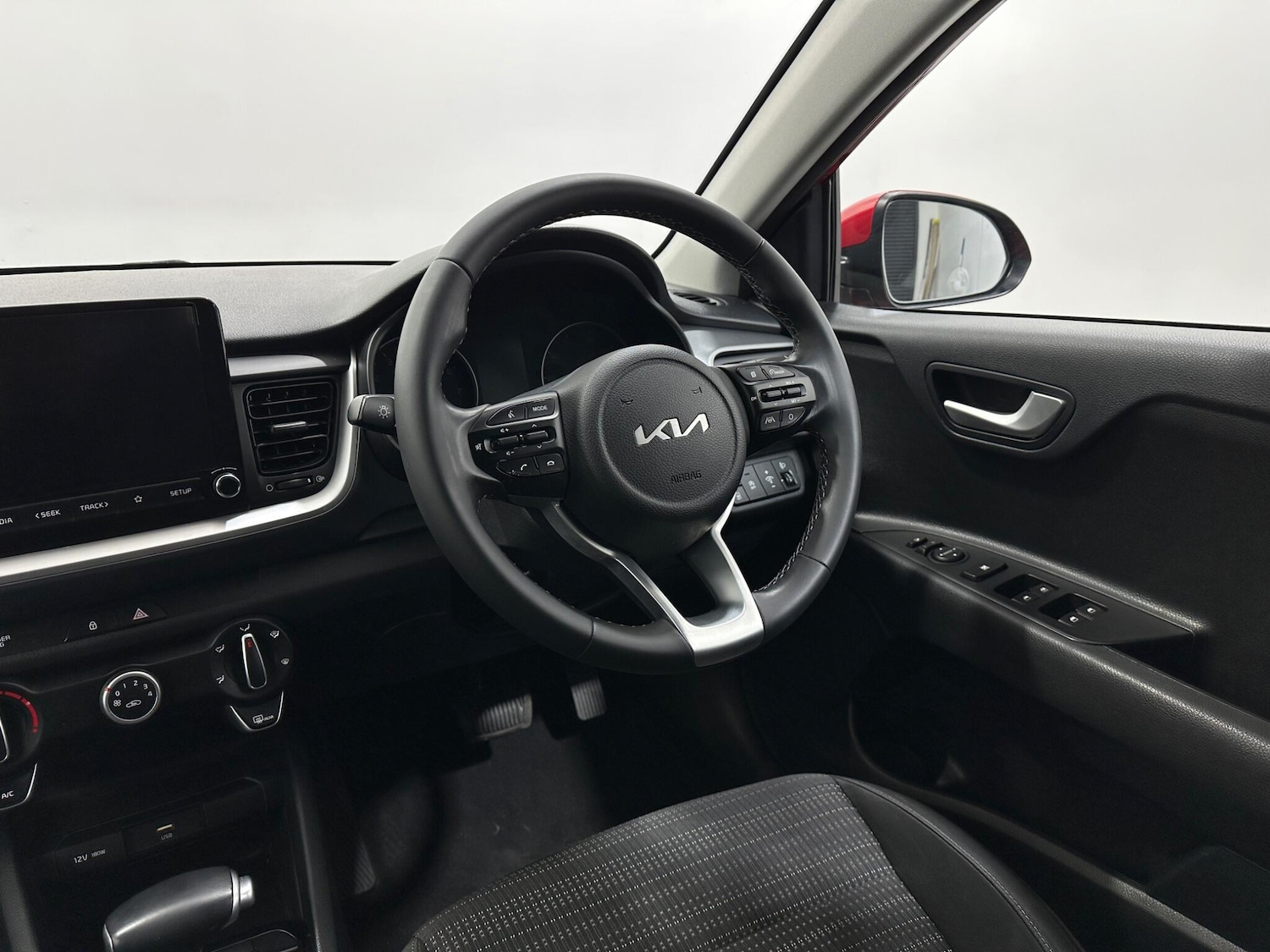 Used Kia Stonic for sale - 78127740: Photo 11