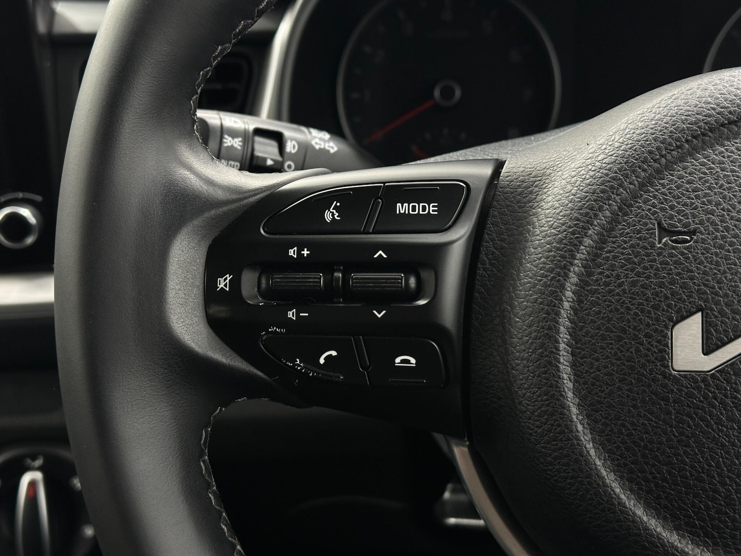 Used Kia Stonic for sale - 78127740: Photo 15