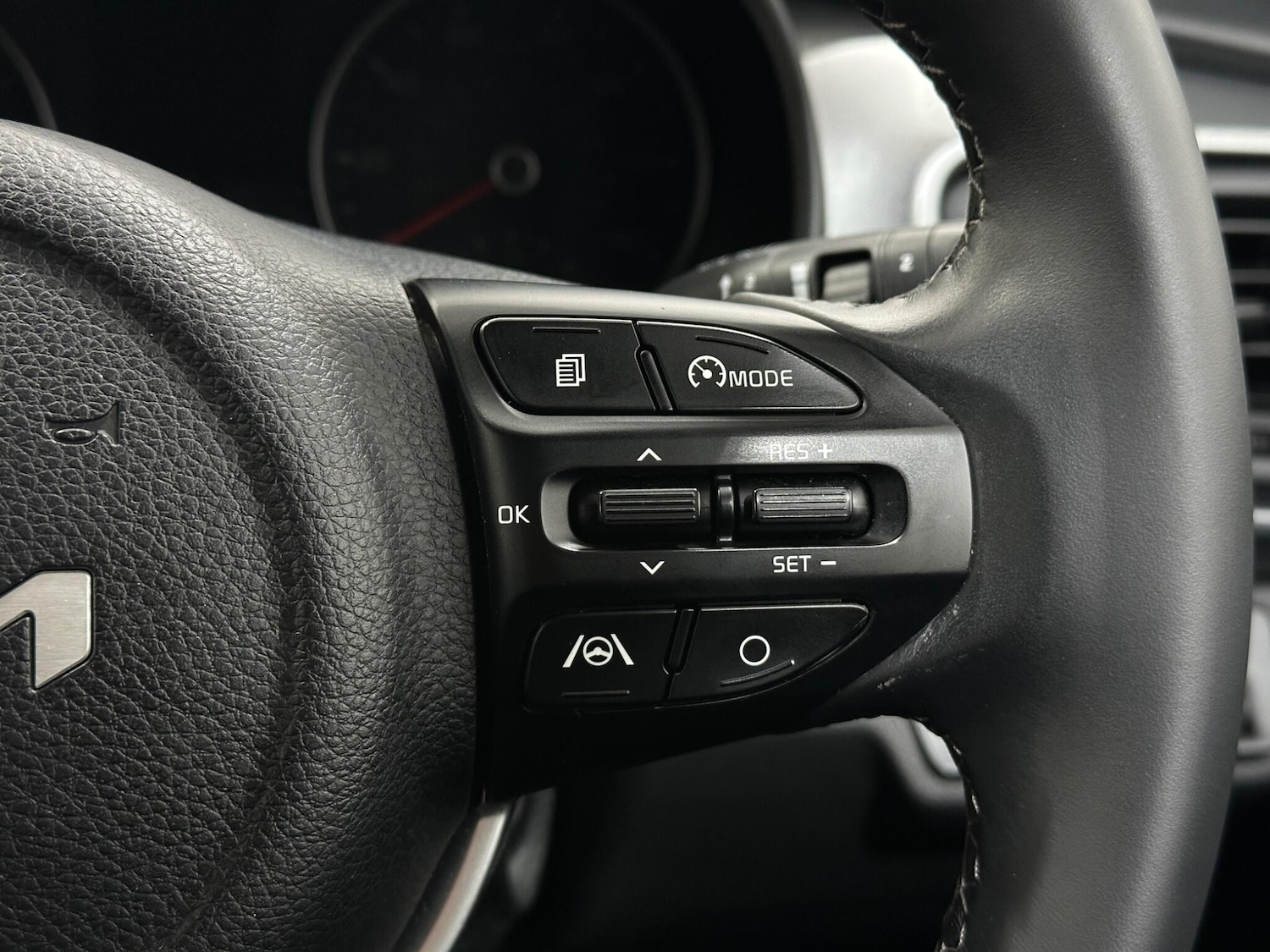 Used Kia Stonic for sale - 78127740: Photo 16