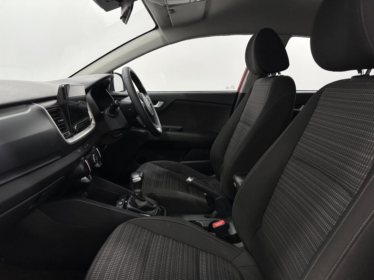 Used Kia Stonic for sale - 78127740: Photo 32