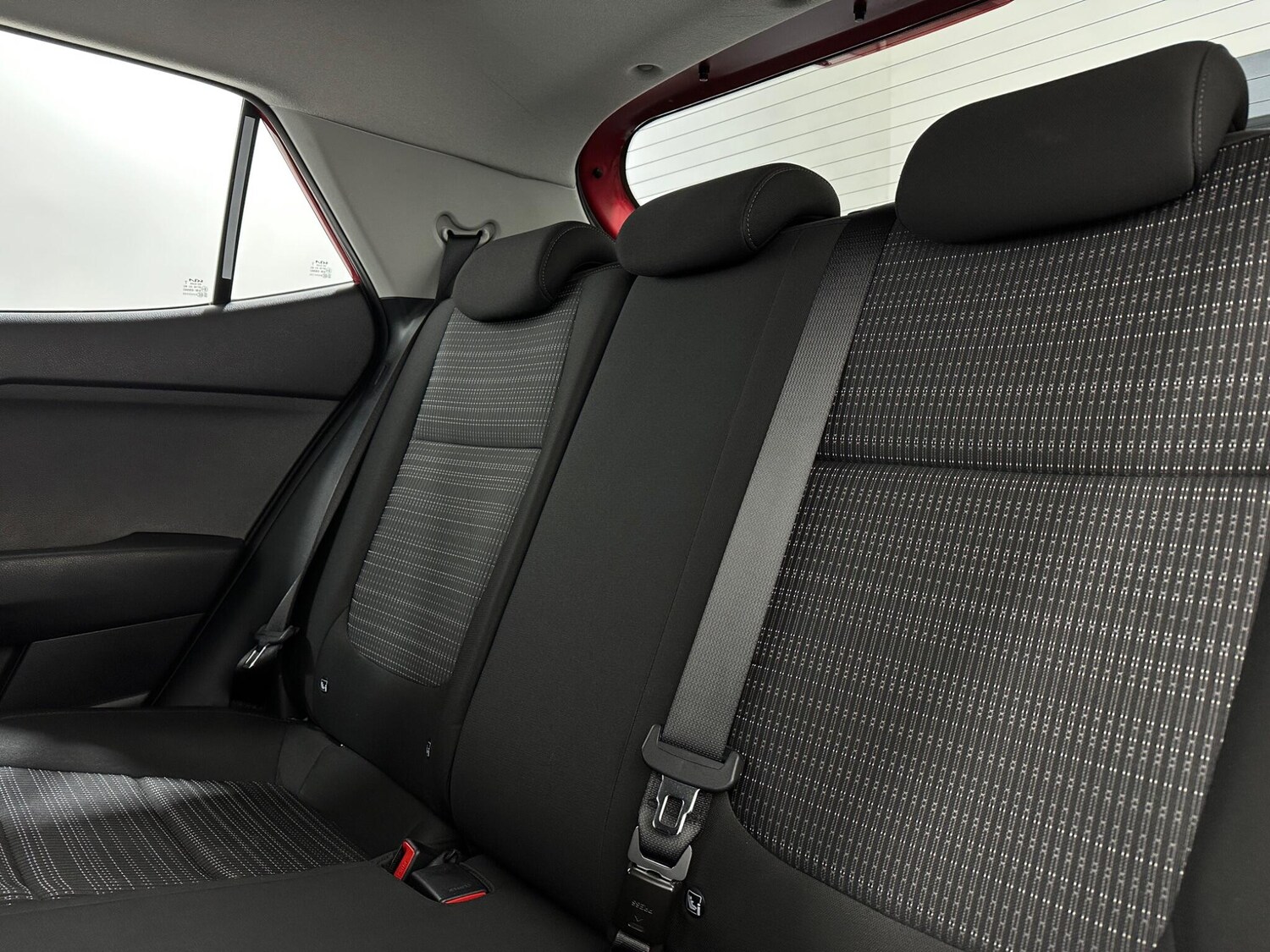 Used Kia Stonic for sale - 78127740: Photo 36