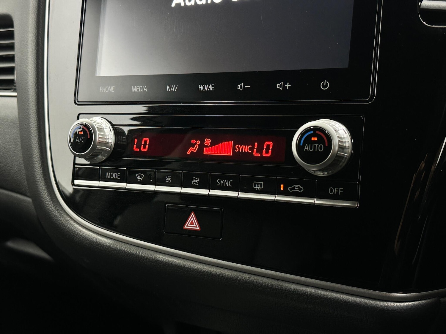 Used Mitsubishi Outlander 2021 for sale - 77709515: Photo 22