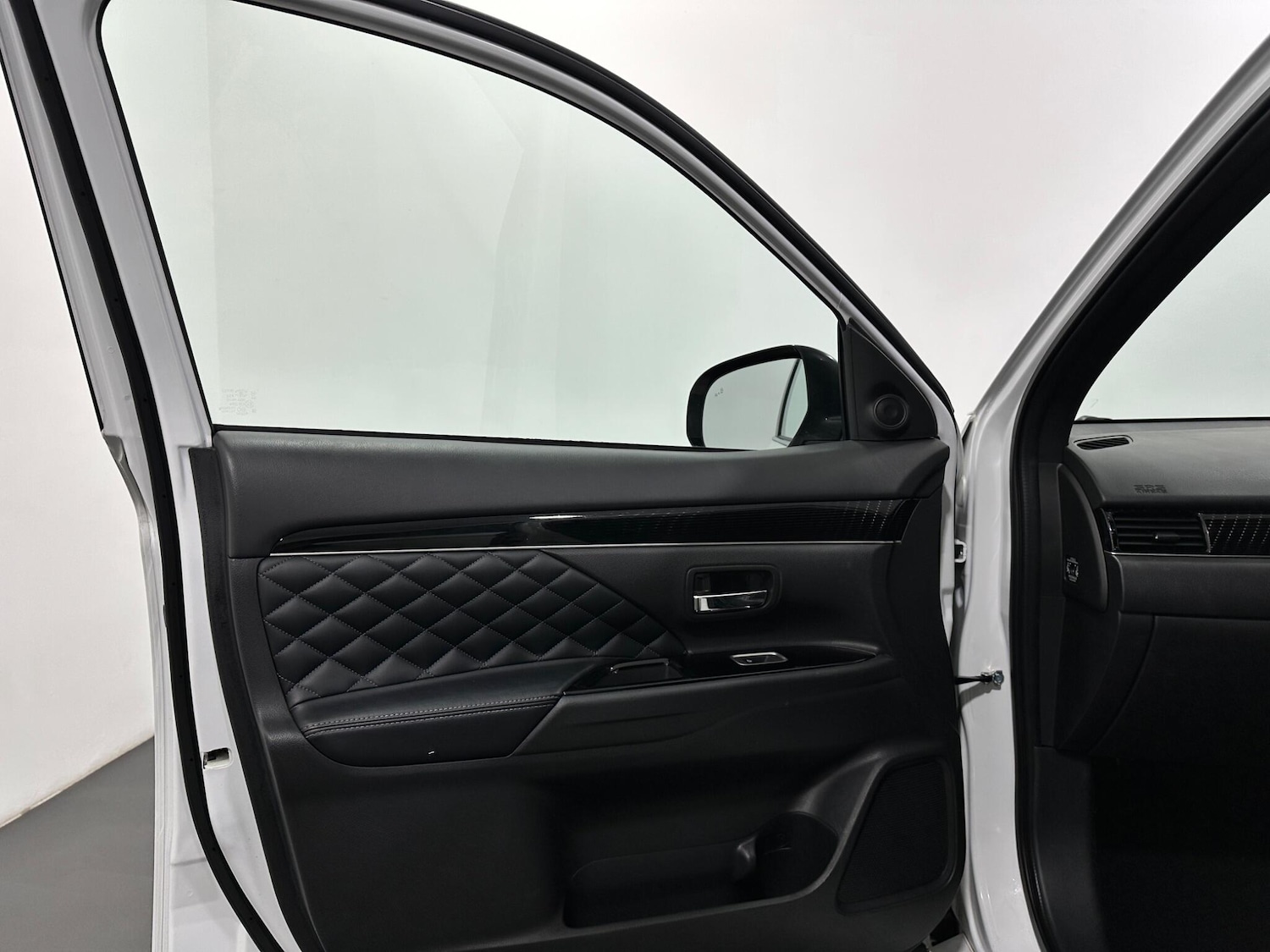 Used Mitsubishi Outlander 2021 for sale - 77709515: Photo 37