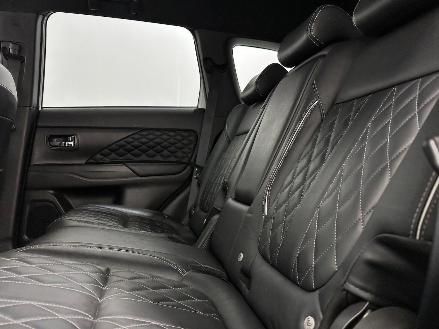 Used Mitsubishi Outlander 2021 for sale - 77709515: Photo 39