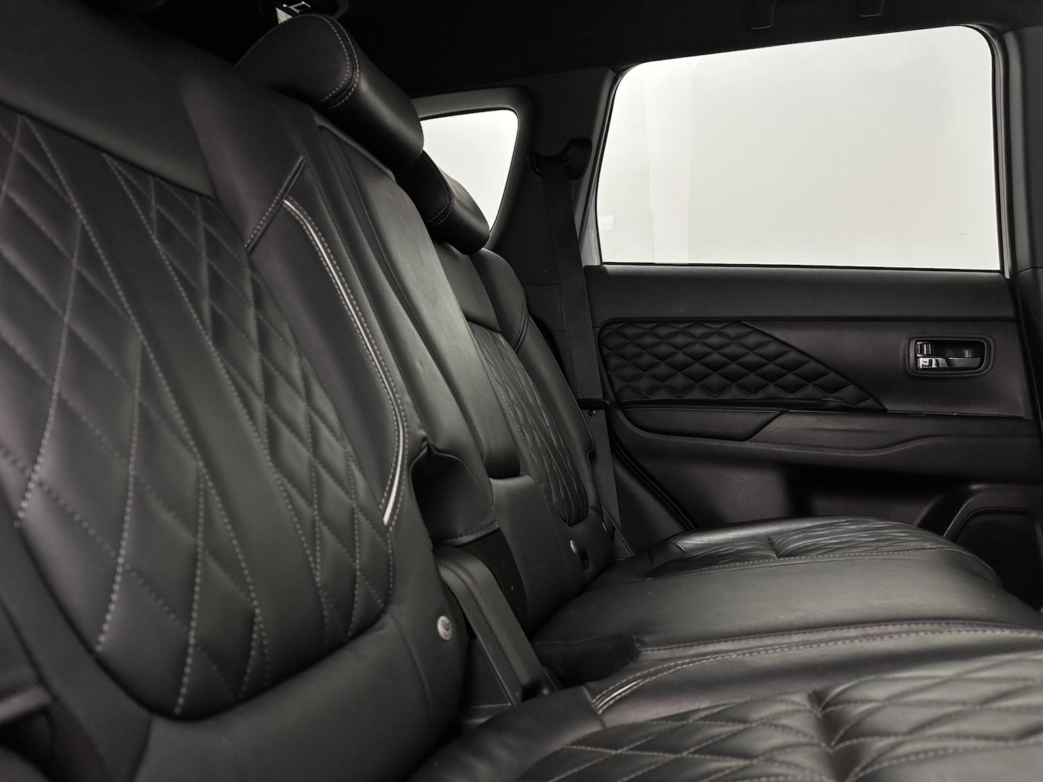 Used Mitsubishi Outlander 2021 for sale - 77709515: Photo 42