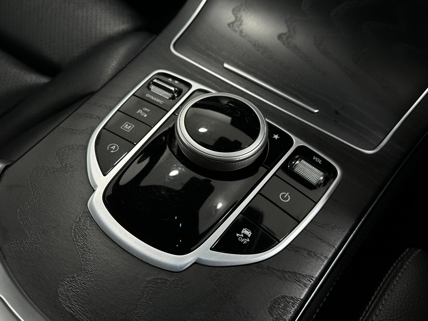 Used Mercedes-Benz GLC 2018 for sale - 77510349: Photo 22