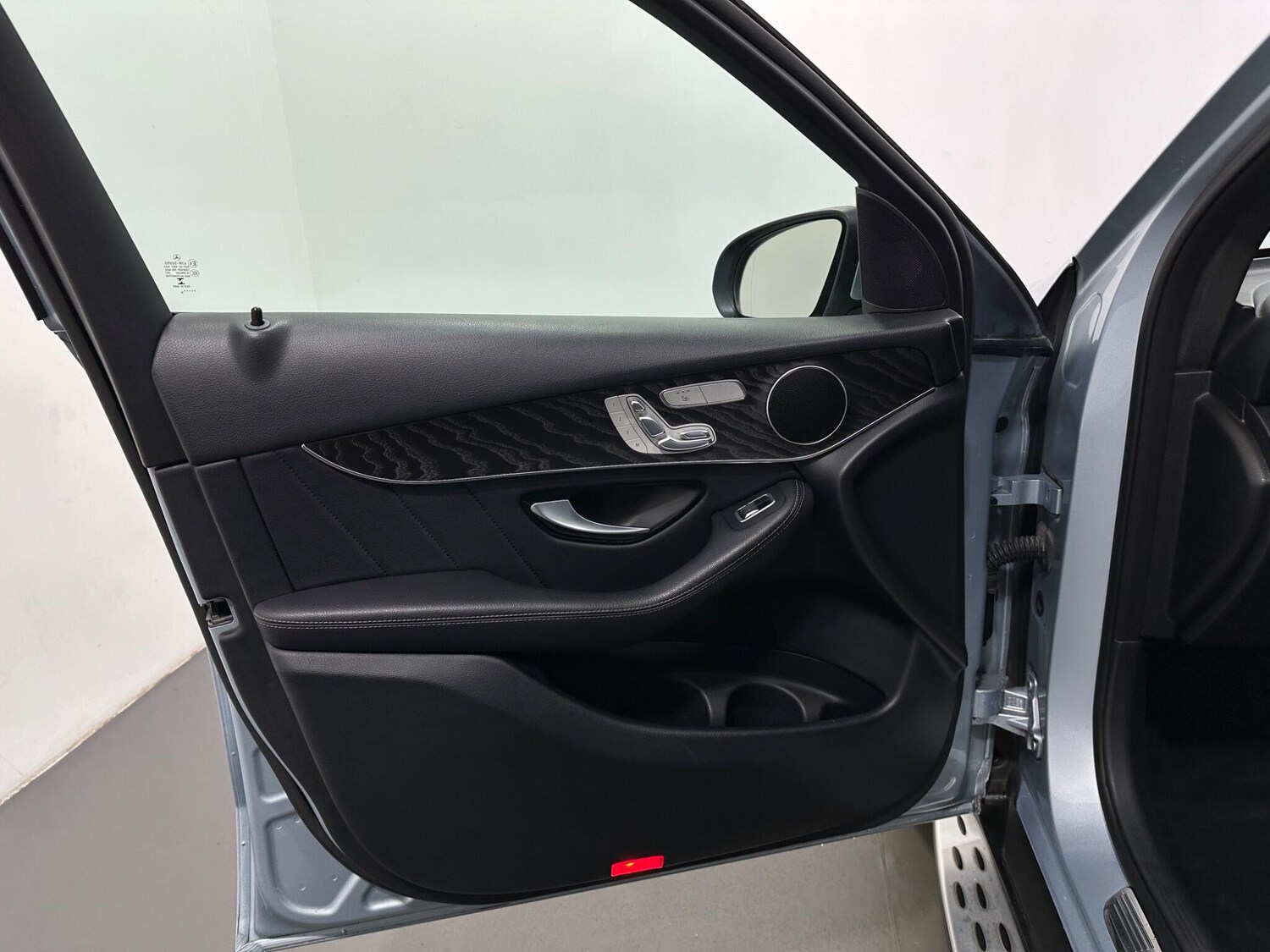 Used Mercedes-Benz GLC 2018 for sale - 77510349: Photo 38