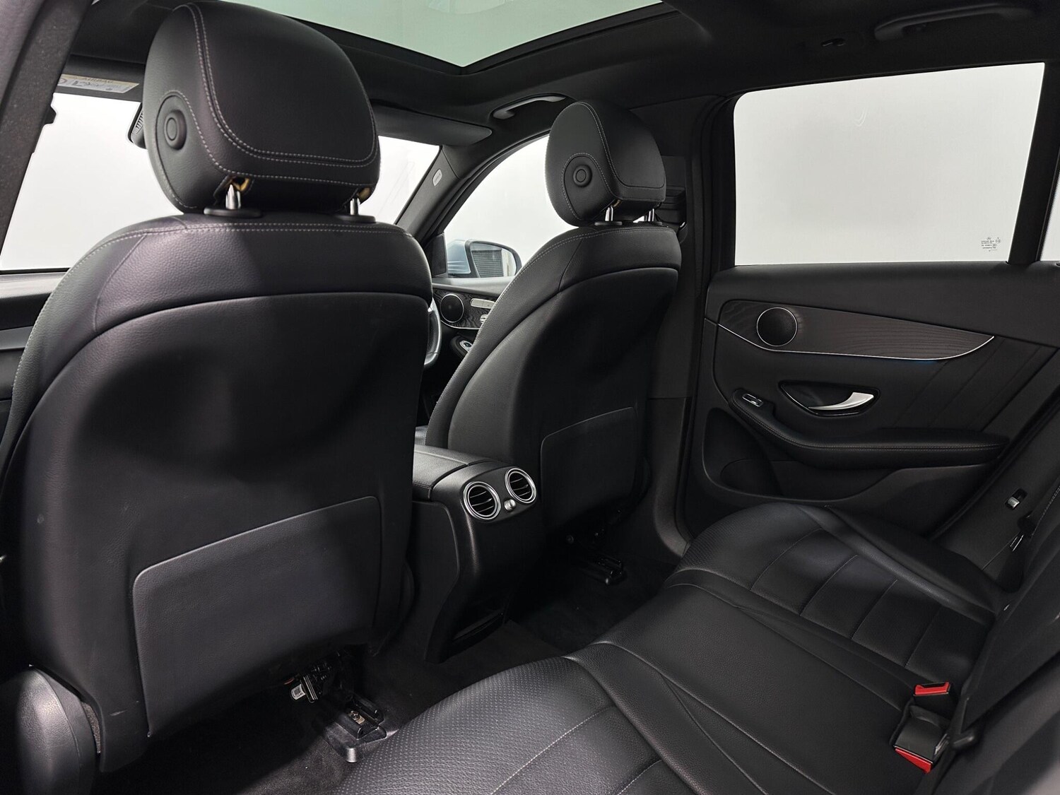 Used Mercedes-Benz GLC 2018 for sale - 77510349: Photo 39