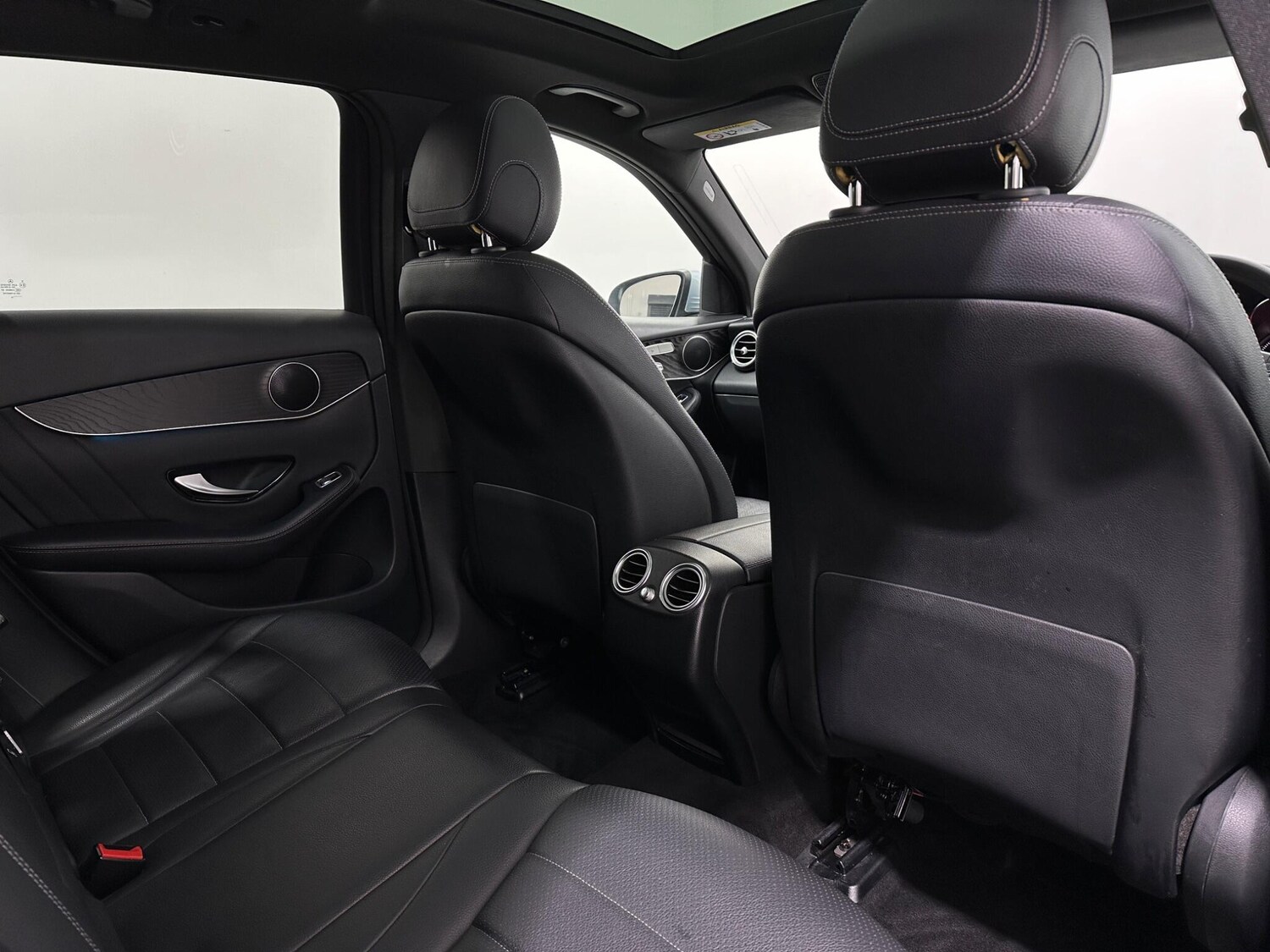 Used Mercedes-Benz GLC 2018 for sale - 77510349: Photo 42