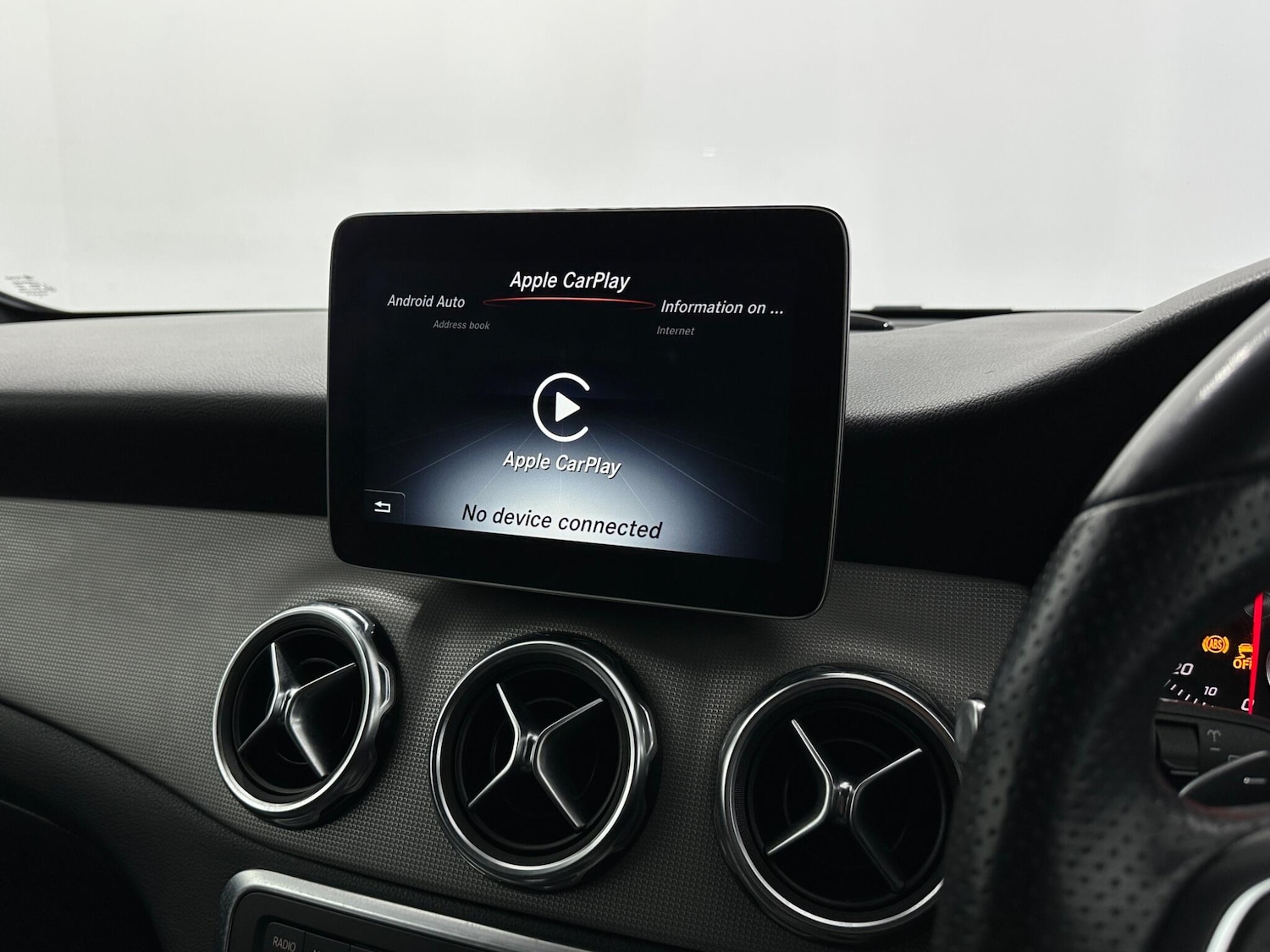 Used Mercedes-Benz GLA 2019 for sale - 77977866: Photo 26